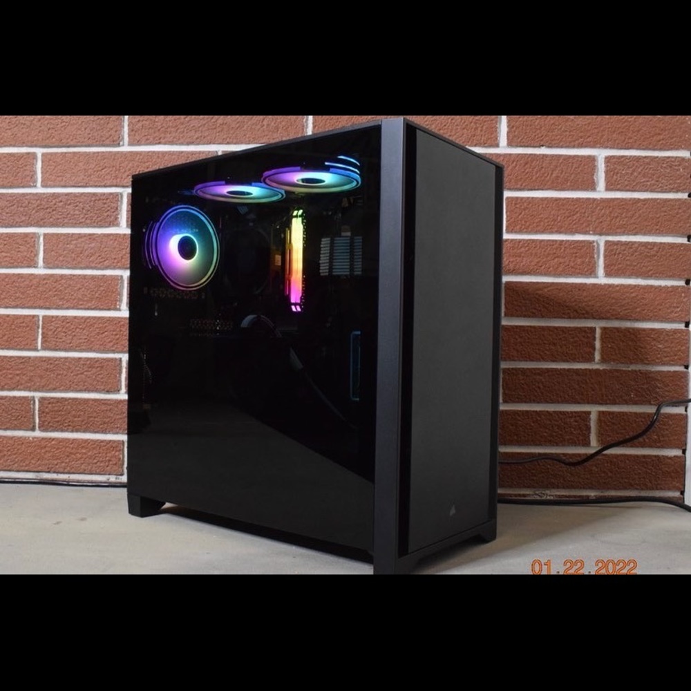 Crazy Streaming, Content, Gaming Pc… Good for everything, brand new with film!